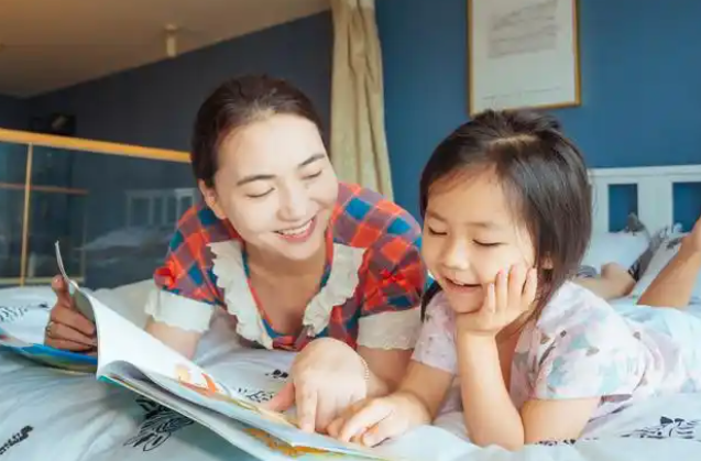 家长应供认教育的有限性也承受自身的有限性放下全知全能的重