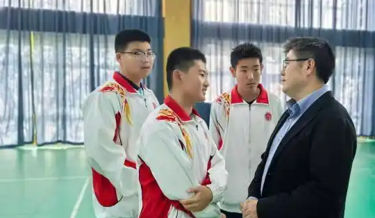 提供营养惠师餐食当地用实实在在的举措温暖着每一位教育工作